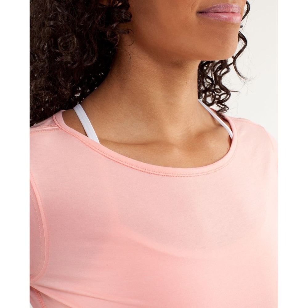Lululemon Devotion Long Sleeve Tee Bleached Coral Size 2 - Picture 3 of 11
